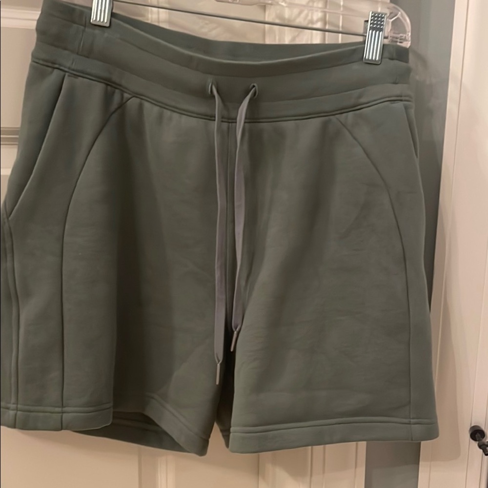 Women's Lululemon Casual Green Shorts